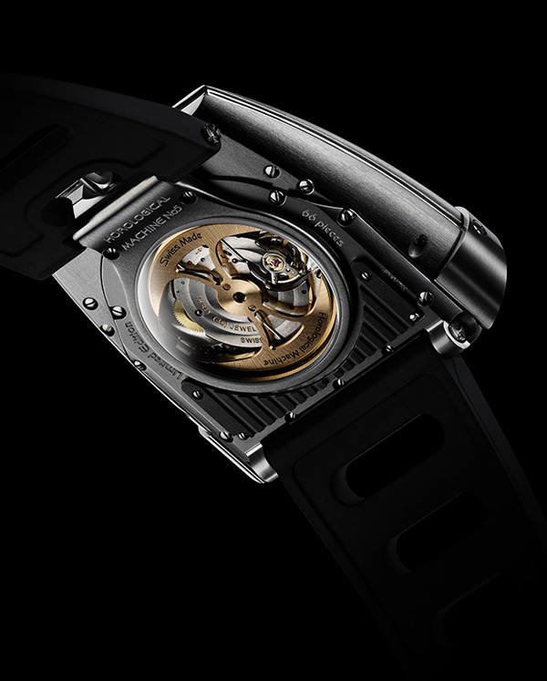 MBF-HM5-Timepiece-4