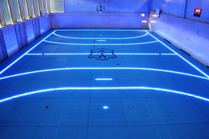 7-asb-glass-floor-the-sports-floor-with-led-marking-lines